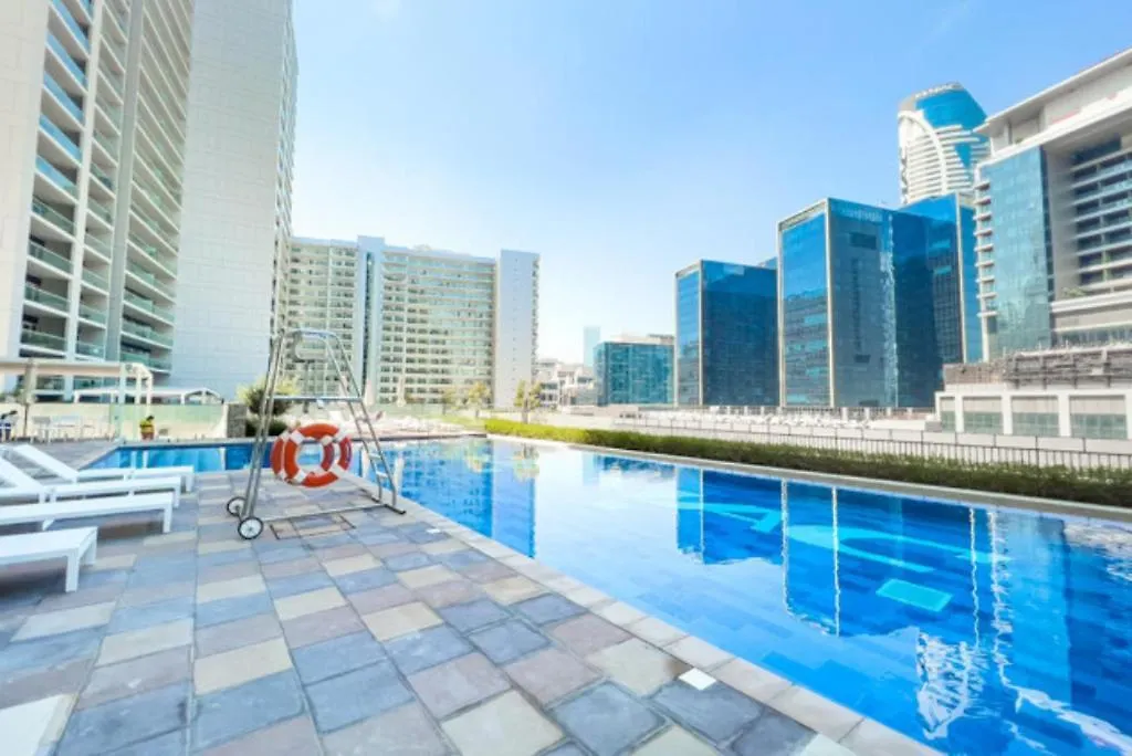Oraya - Canal-Side Comfort Close Burj Khalifa & Dubai Mall Apartment